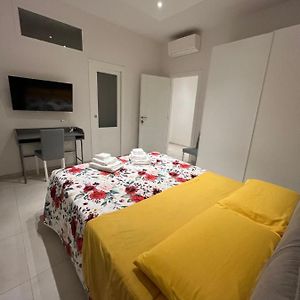 Camera standard con letto king size